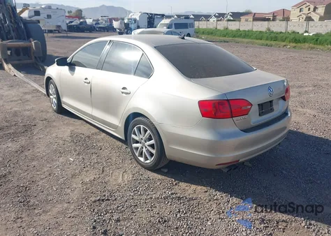 2014 Volkswagen Jetta 1.8T Se из США, поврежденный, VIN 3VWD17AJ1EM221025